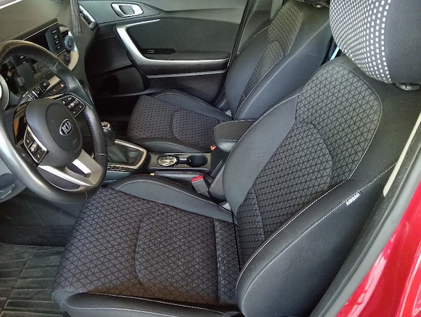 KIA Xceed 2021 — imagine 7