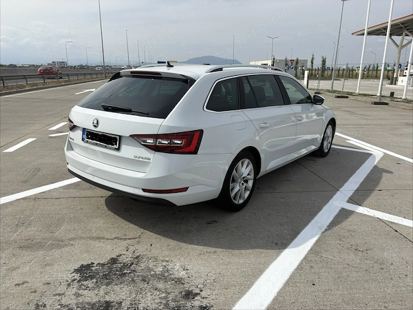 SKODA Superb 2016 — imagine 10