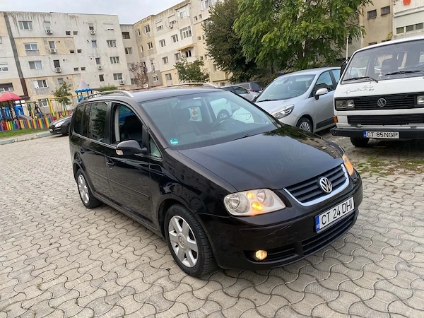 VOLKSWAGEN Touran 2005 — imagine 2