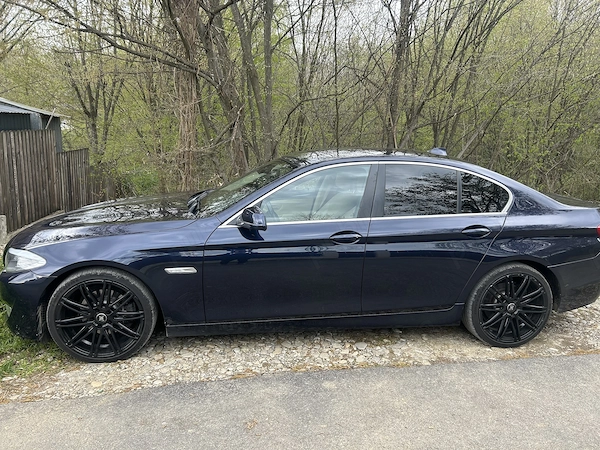 BMW 5 Series 2012 — imagine 3