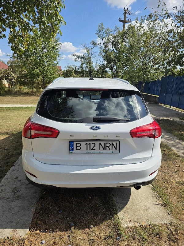 FORD Focus 2021 — imagine 9