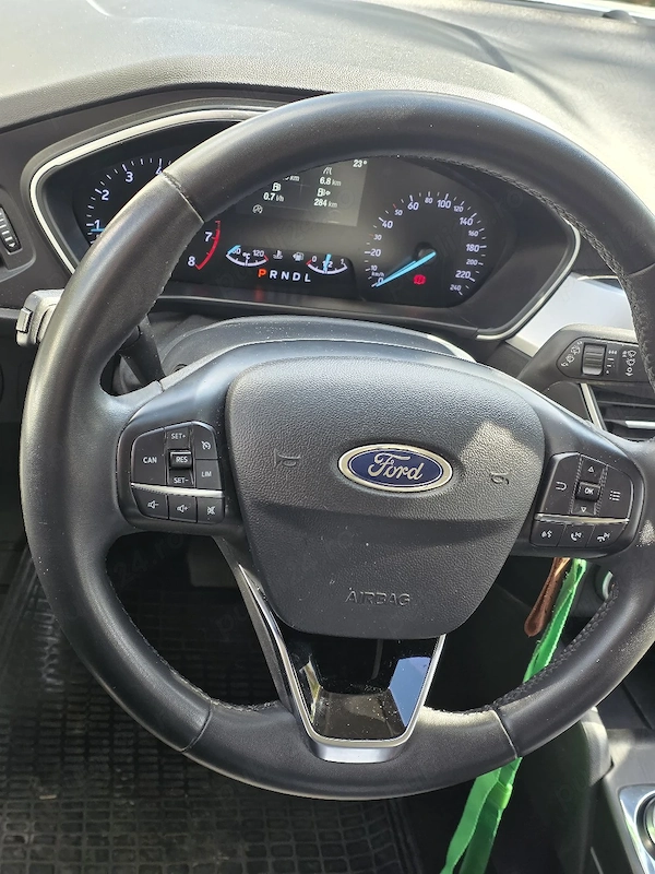 FORD Focus 2021 — imagine 4