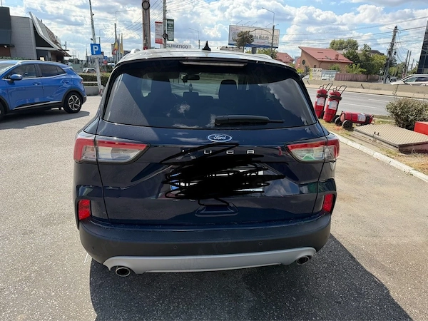 FORD Kuga 2021 — imagine 5
