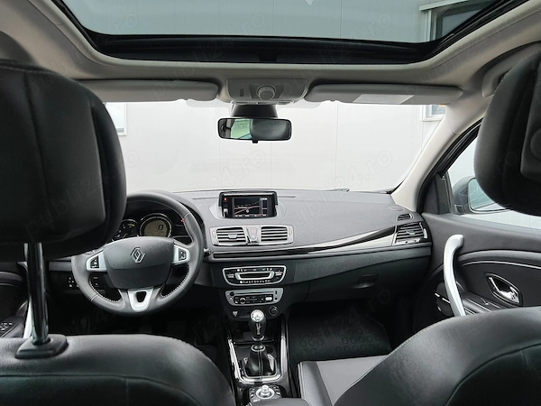 RENAULT Megane 2012 — imagine 7