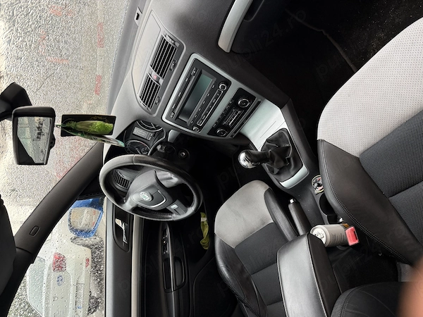SKODA Octavia 2010 — imagine 5