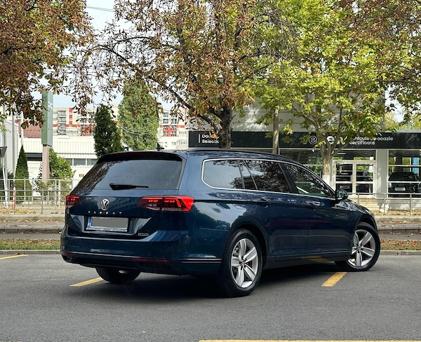 VOLKSWAGEN Passat 2021 — imagine 4