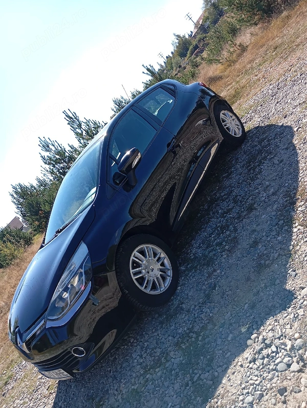 RENAULT Clio 2014 — imagine 4
