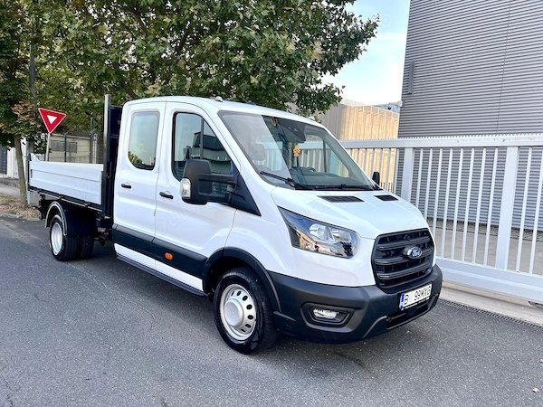 Ford Transit 2024 cu 23.000Km 7 Locuri Basculabil