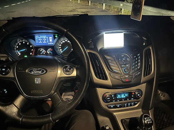 FORD Focus 2014 — imagine 10