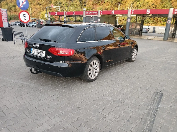AUDI A4 2009 — imagine 2