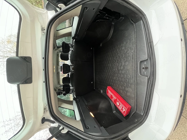DACIA Logan 2019 — imagine 4