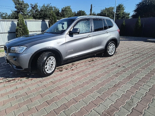BMW iX3 2011 — imagine 3