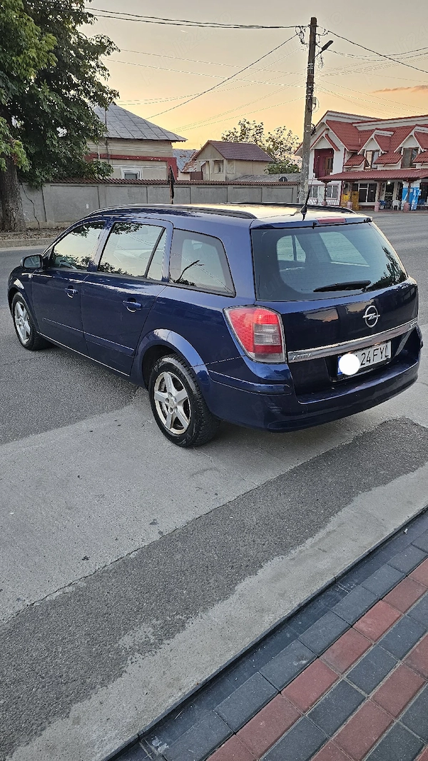 OPEL Astra 2009 — imagine 5
