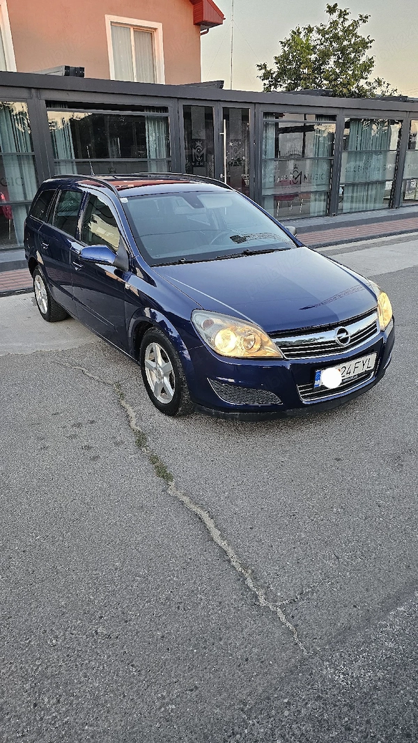 OPEL Astra 2009 — imagine 4