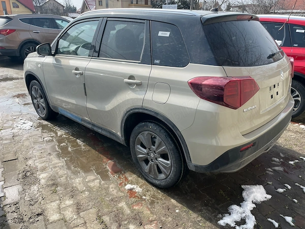 SUZUKI Vitara 2022 — imagine 5