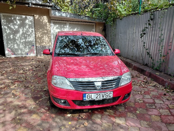 DACIA Logan