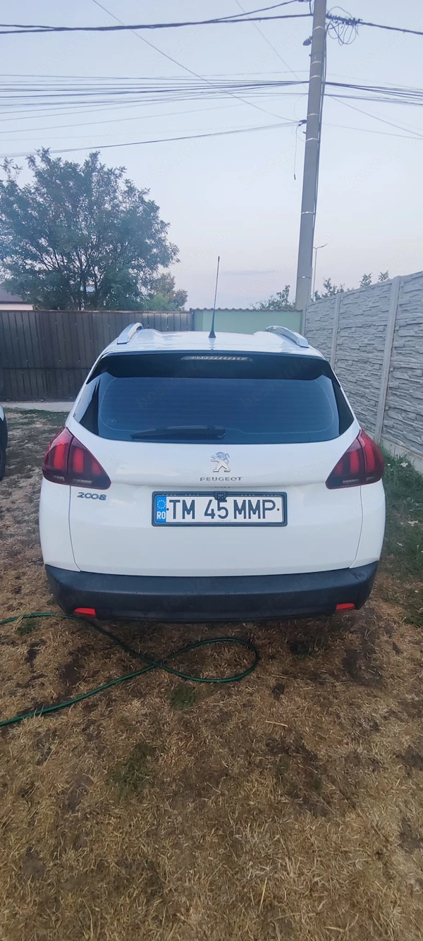 PEUGEOT 2008 2017 — imagine 8