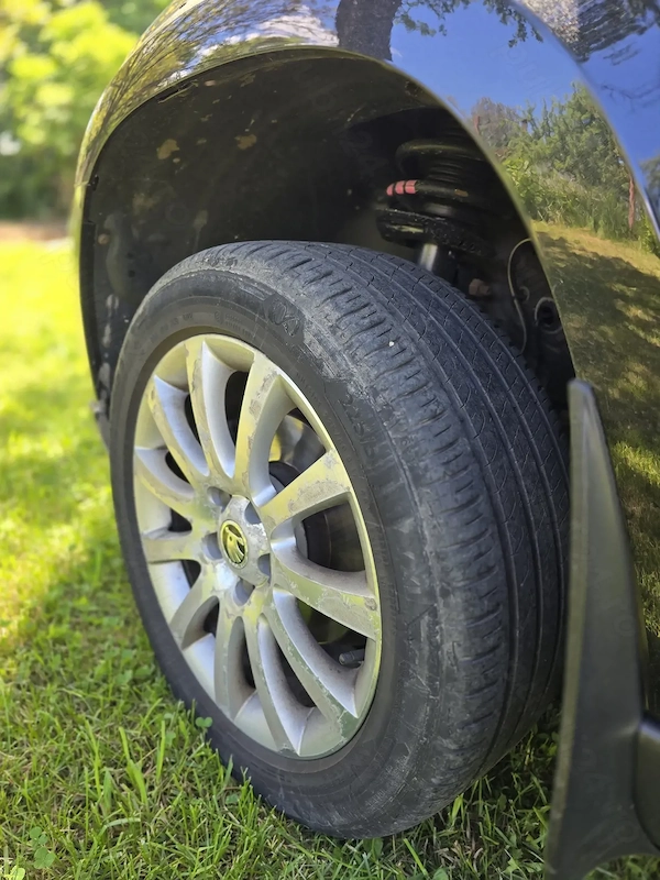 SKODA Yeti 2015 — imagine 5