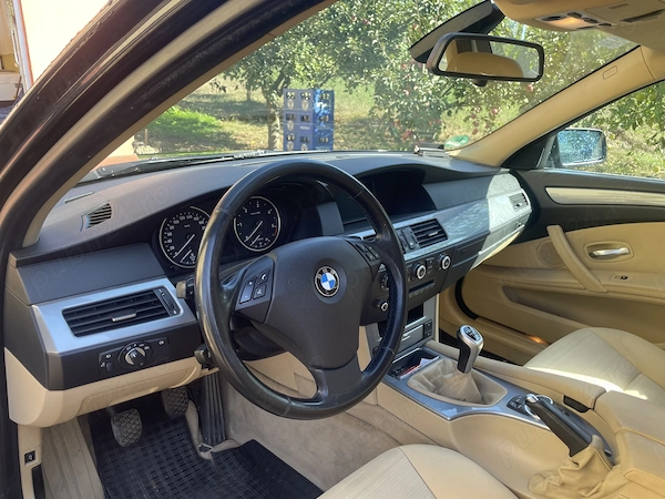 BMW 5 Series 2009 — imagine 3