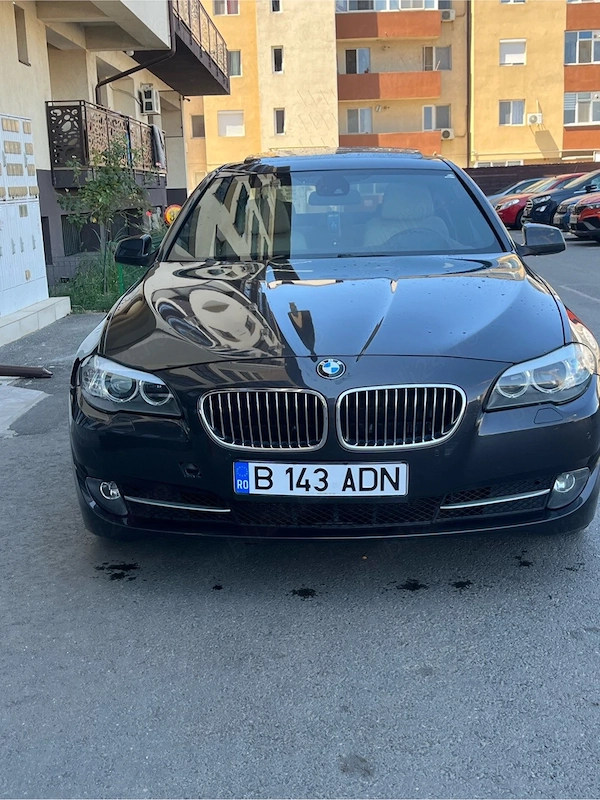 BMW 5 Series 2011 — imagine 5