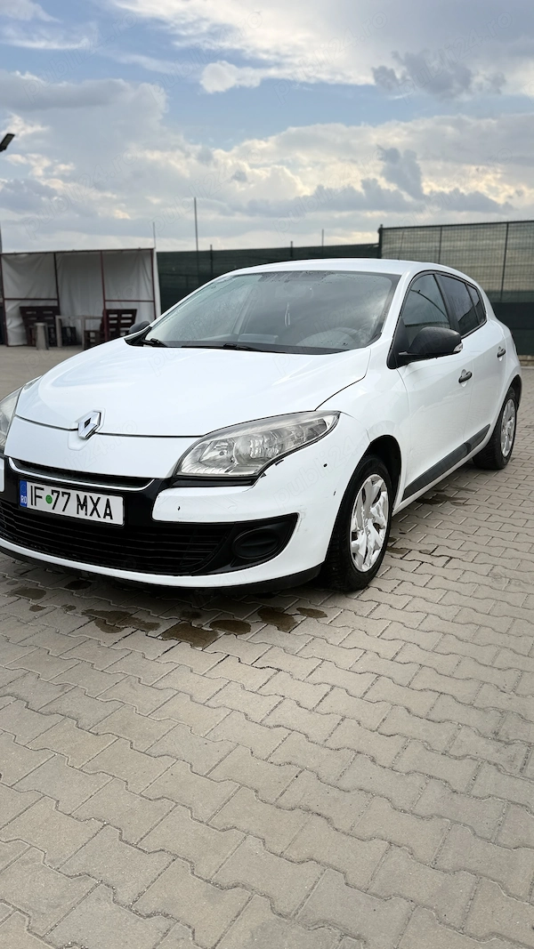 RENAULT Megane 2012 — imagine 3