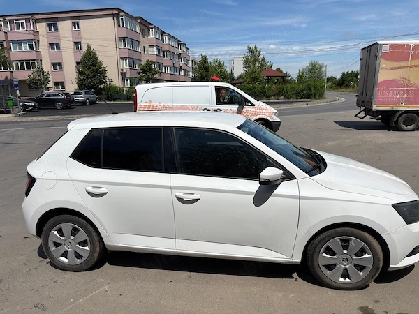 SKODA Fabia 2015 — imagine 3