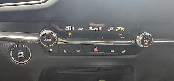 MAZDA CX-30 2020 — imagine 5