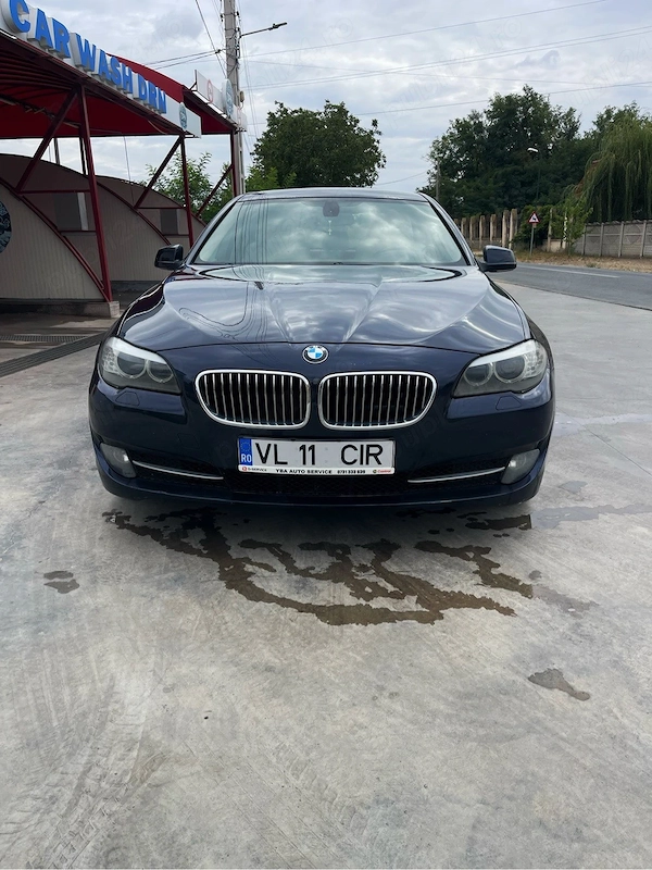 BMW 5 Series 2010 — imagine 3