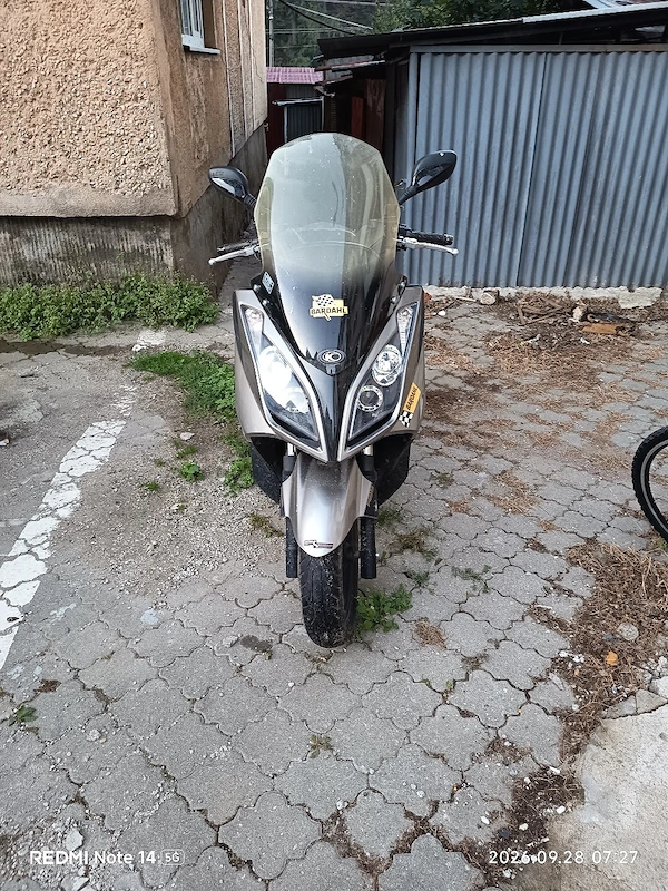 Vând sau schimb cu auto