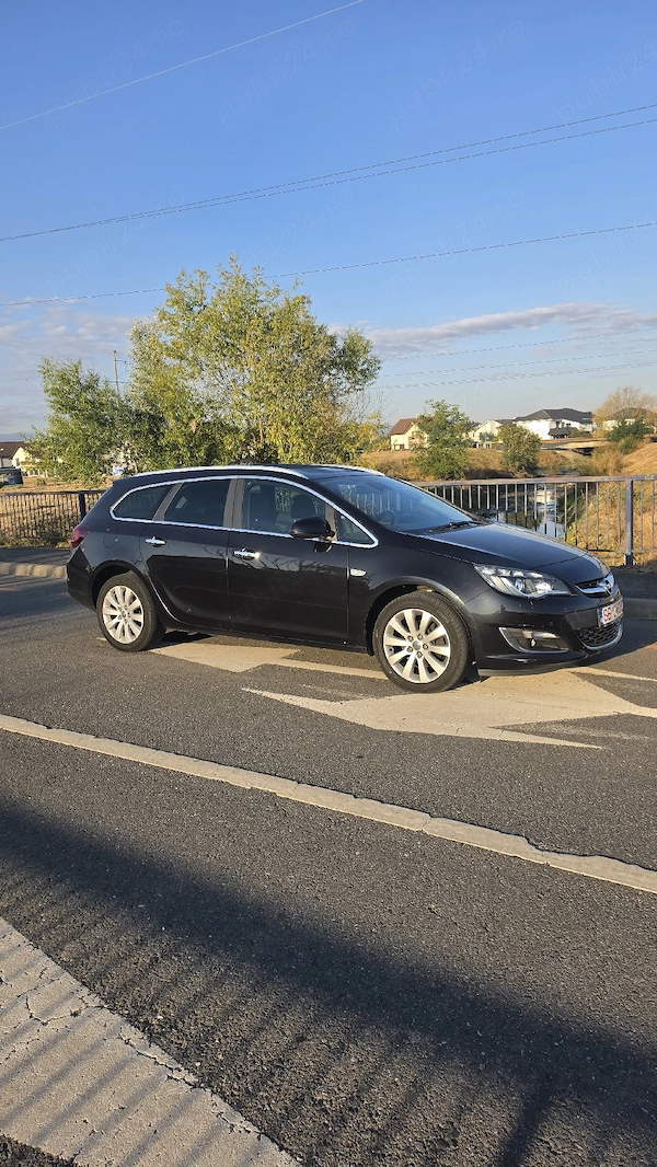 OPEL Astra 2013 — imagine 4