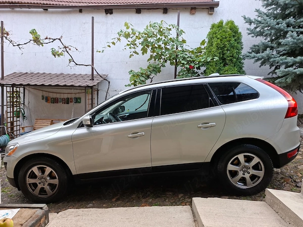 VOLVO XC60 2012 — imagine 3