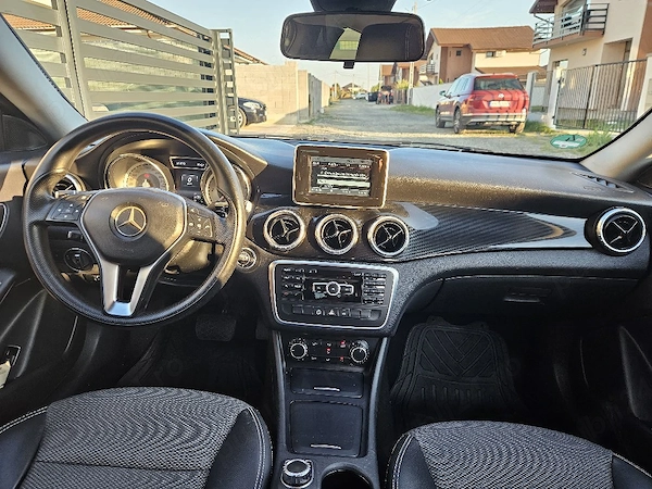 MERCEDES-BENZ CLA 2014 — imagine 4