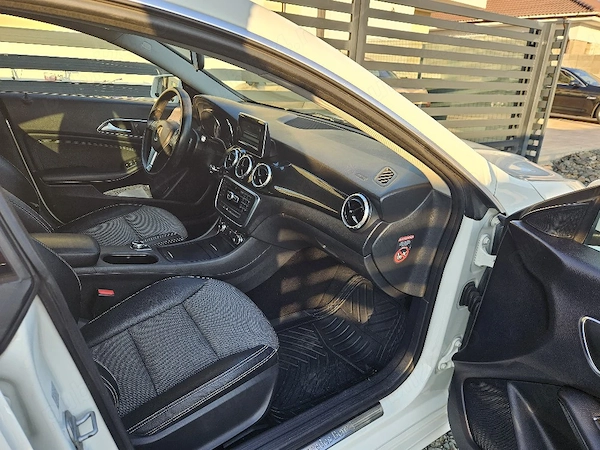 MERCEDES-BENZ CLA 2014 — imagine 5