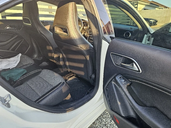 MERCEDES-BENZ CLA 2014 — imagine 7