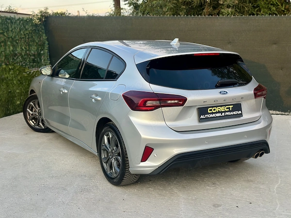FORD Focus 2025 — imagine 4