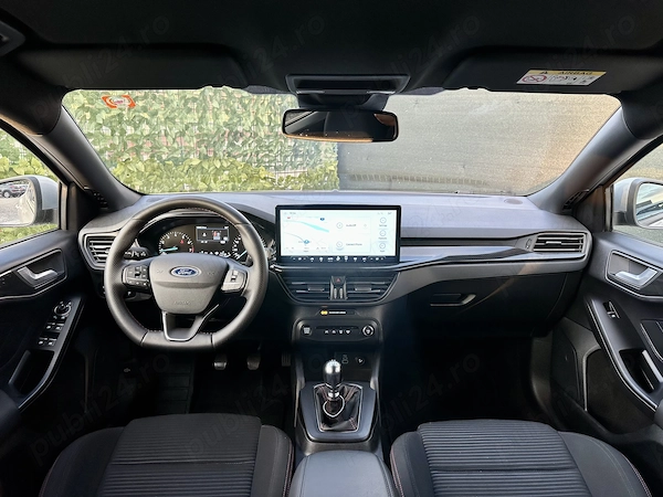 FORD Focus 2025 — imagine 10