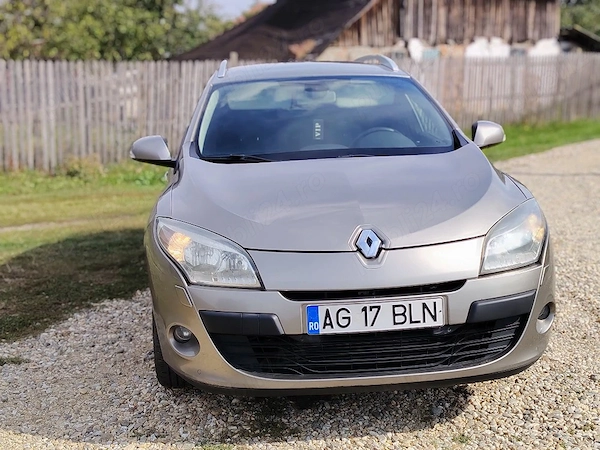RENAULT Megane 2010 — imagine 2