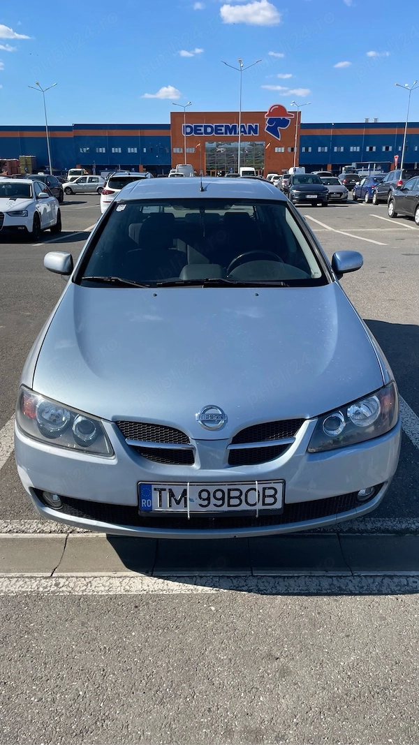 Proprietar vand auto.Nissan Almera.