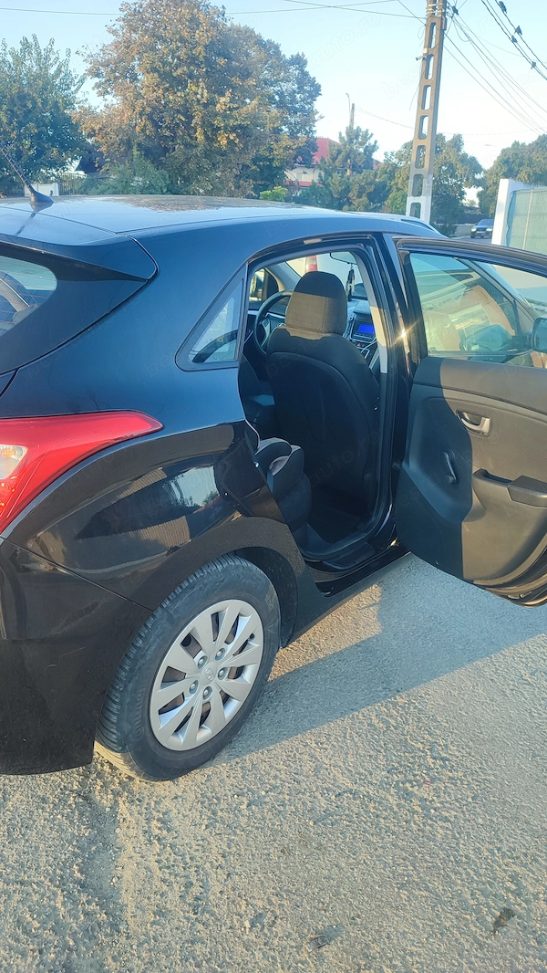 HYUNDAI i30 2016 — imagine 4