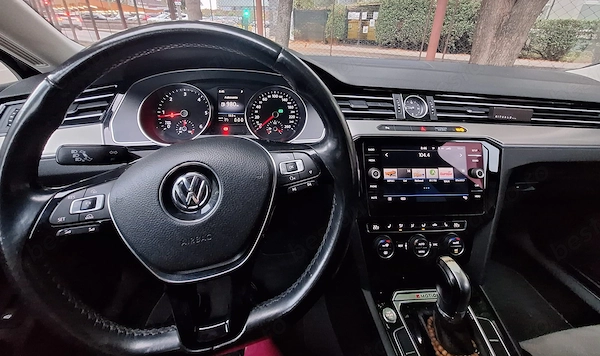VOLKSWAGEN Passat 2018 — imagine 2