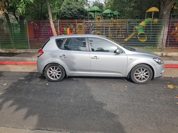 KIA Ceed 2010 — imagine 4