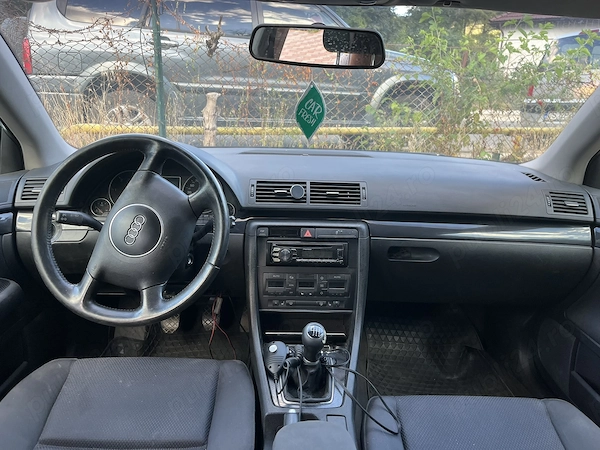 AUDI A4 2002 — imagine 3