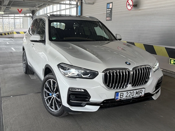 BMW X Series (Generic) 2021 — imagine 2