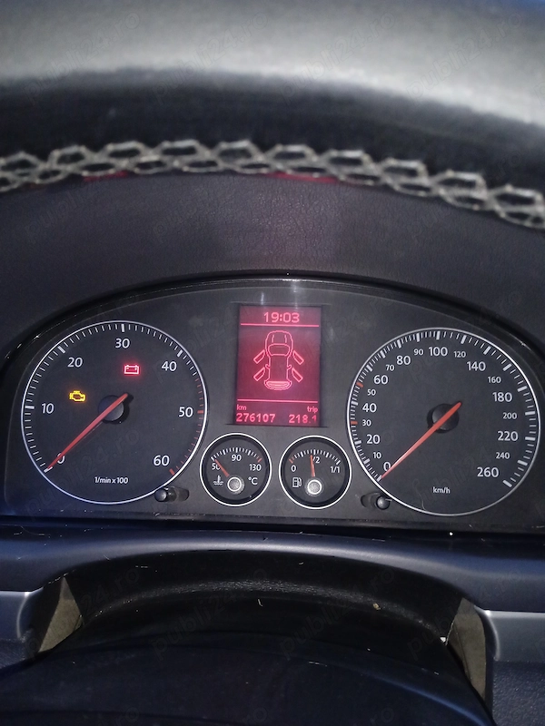 VOLKSWAGEN Touran 2005 — imagine 4