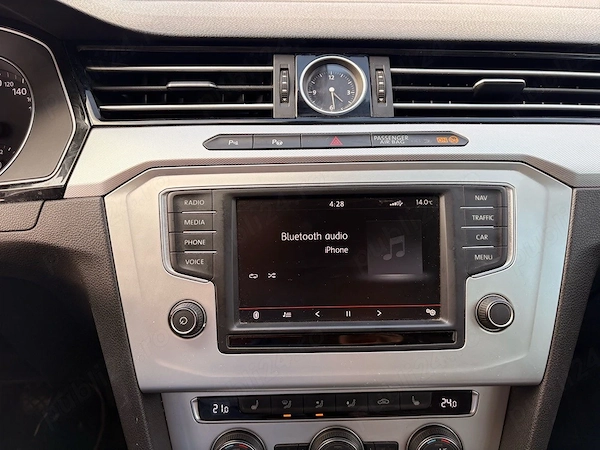 VOLKSWAGEN Passat 2015 — imagine 5
