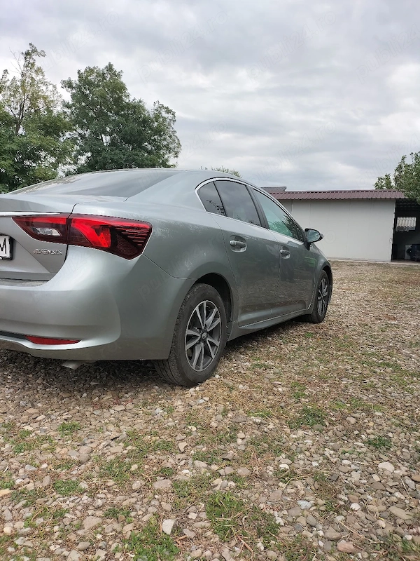 TOYOTA Avensis 2017 — imagine 3