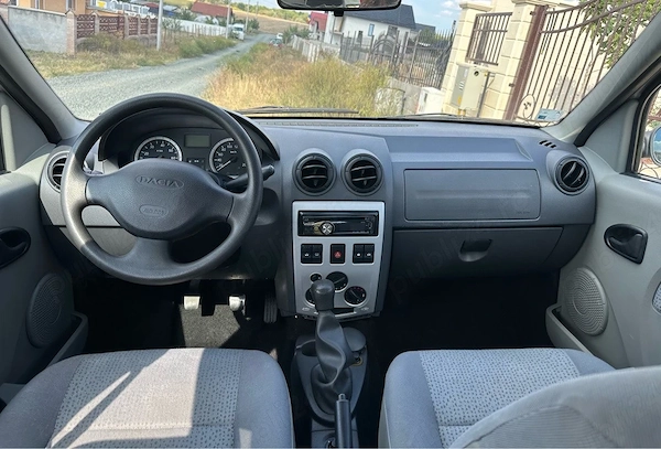 DACIA Logan 2005 — imagine 4