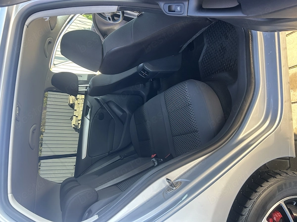 VOLKSWAGEN Golf 2010 — imagine 7