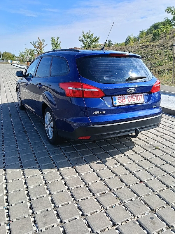 FORD Focus 2015 — imagine 4