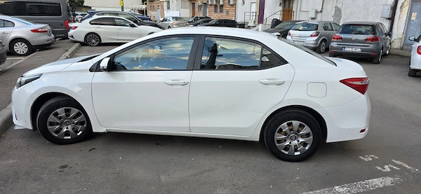 TOYOTA Corolla 2015 — imagine 2
